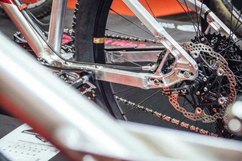 �������, ����� ���������� � ������ ������