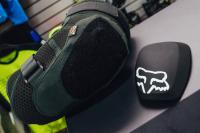 fuller_Fox_Racing_Launch_Pro_Knee_Pads_2.jpg
